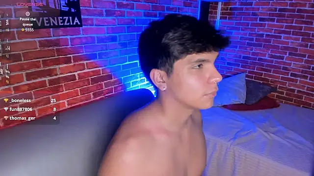 Thiago_Kozak Live XXX-Chat