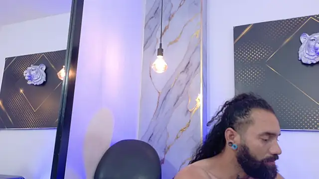 theronnyone Webcam Show