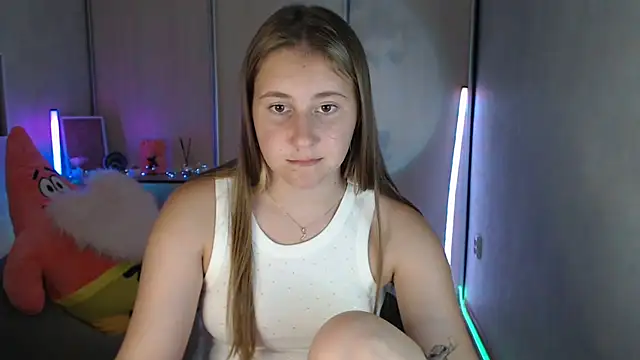 Milka_kamila Adlı Modelin Canlı XXX Sohbeti