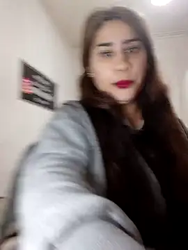 nahiarabiel33 现场XXX聊天