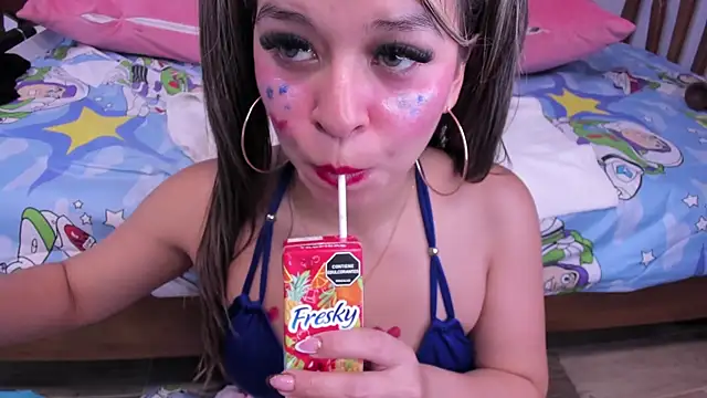 miss__evolet XXX чат на живо