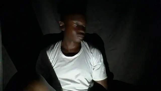 darkerberryguy Live XXX-chat