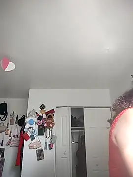 ExoticVibes69 网络视讯表演