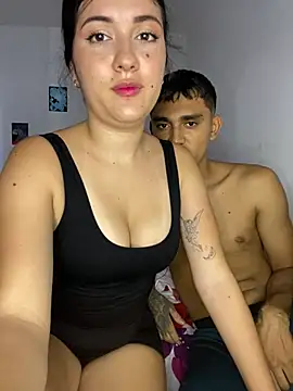 Jonlis01 লাইভ XXX চ্যাট