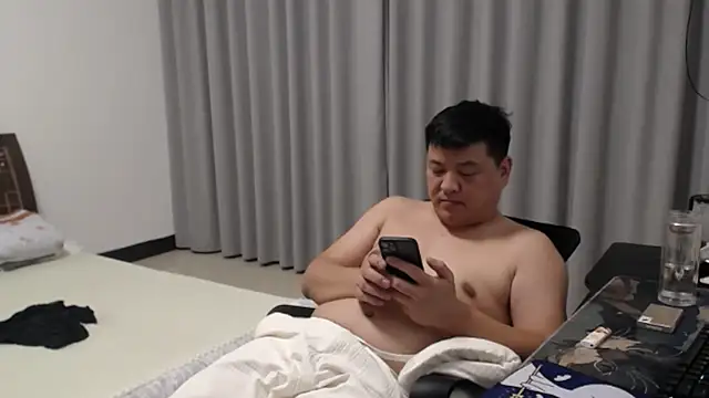 zhang1118's Live XXX Chat