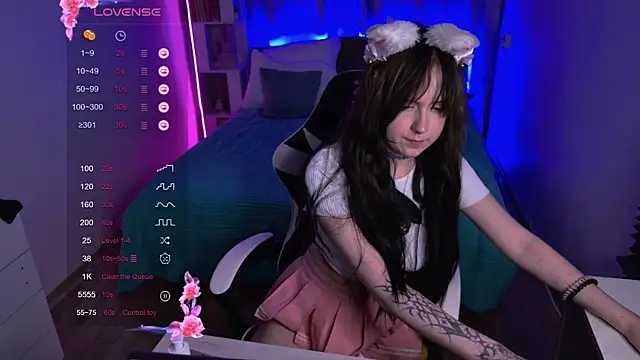 karinahili's Live XXX Chat