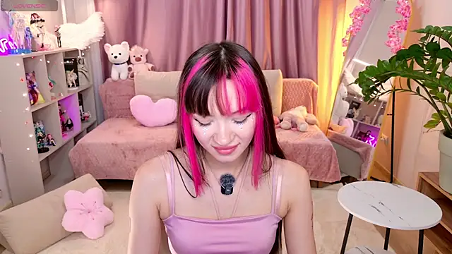 Miiya_Moore Live XXX-chat
