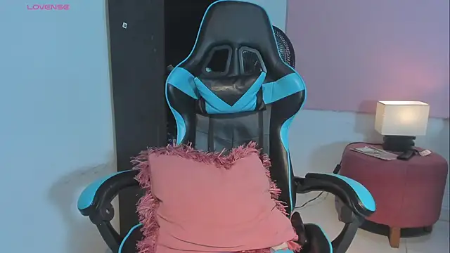 _maria_foxx_ Adlı Modelin Canlı XXX Sohbeti