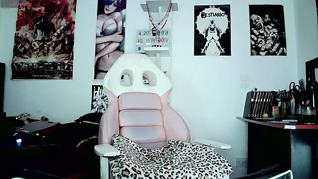 Онлайн чат XXX kiiler_queen