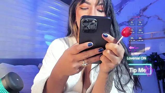XXX chat uživo modela karlavittar