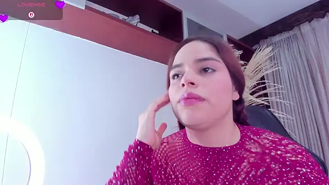 sunnypaytton Adlı Modelin Canlı XXX Sohbeti