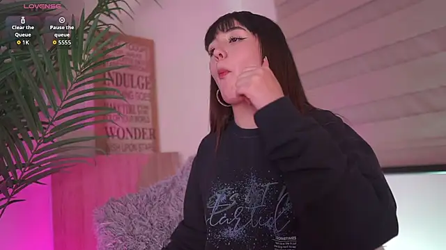 dakotaa_01 Live XXX-chat