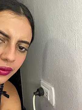 ValentinaLux_Oficiall Live XXX-chat