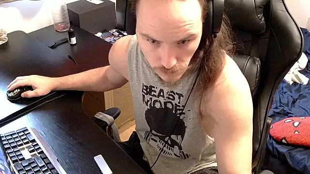 LilWhyteBoiGamer's Live XXX Chat