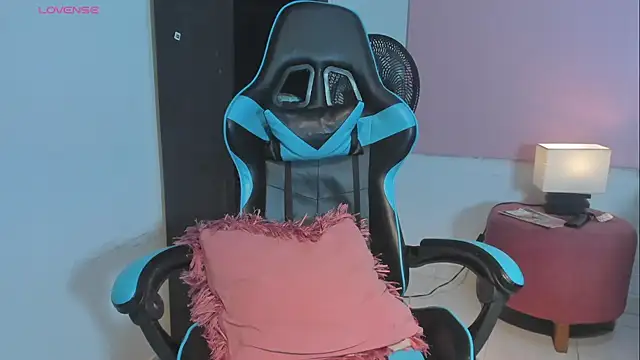 _maria_foxx_'s Live XXX Chat