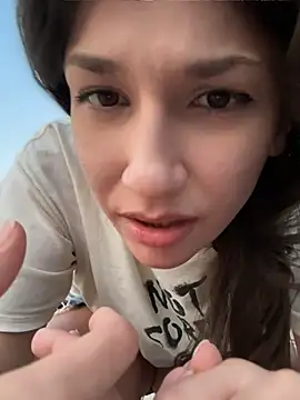 Chat XXX ao vivo de ScarletBloom_