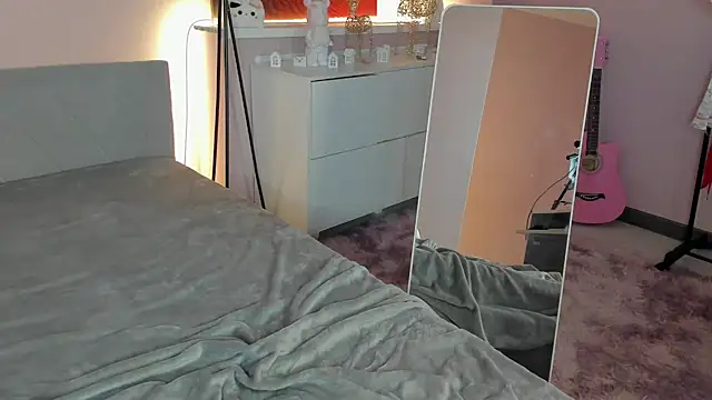 Živý XXX chat serinella_