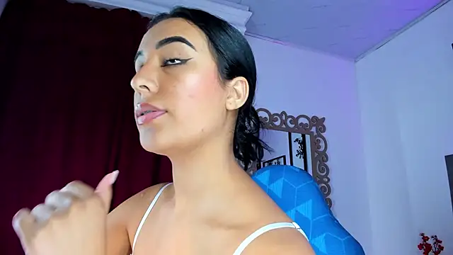 Jenifer_Lux's Live XXX Chat