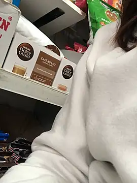 Živý XXX chat Aditaloveromulina