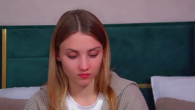 StacyEvances' Live XXX Chat