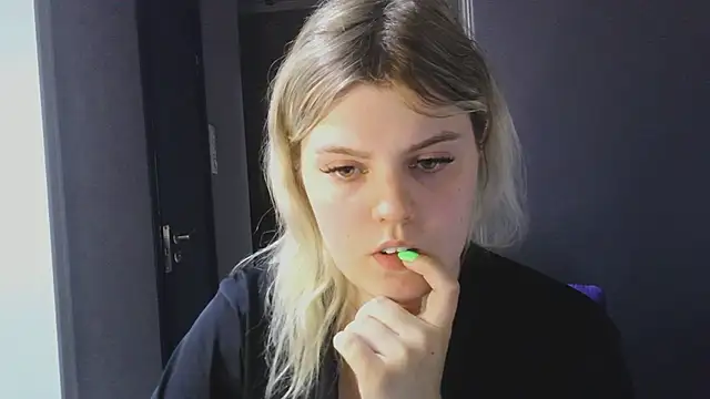 Never_Enoughh's Live XXX Chat
