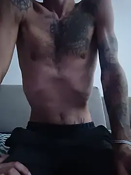 Big_Dick_Albanian_Goat's Live XXX Chat