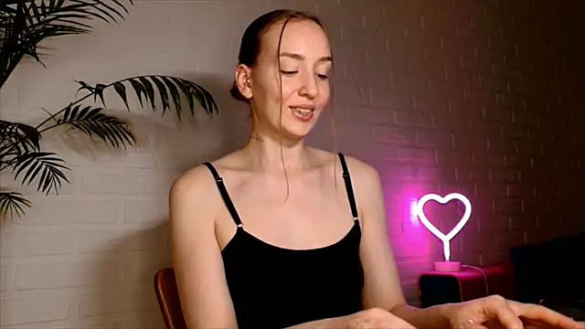 Онлайн чат XXX WhitePrincessLuna