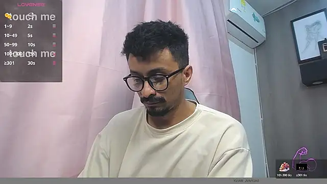 Chat XXX en directo de Amir_guy_