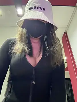 cookie522 XXX чат на живо