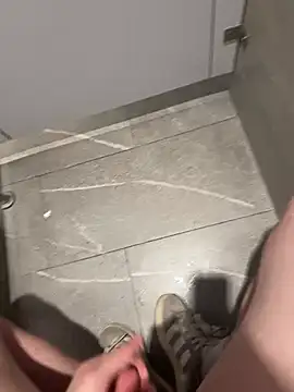 SXkinkyturkn Webbikameraesitys
