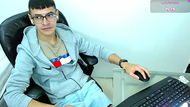 Alexx_bigcockkn Live XXX chat