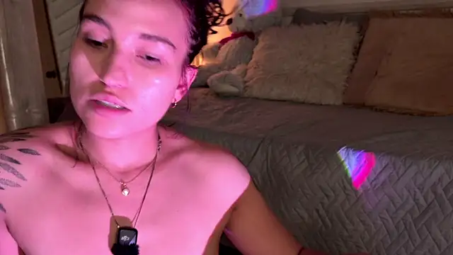 eva-slim-'s Live XXX Chat