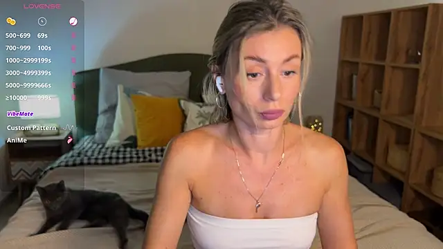 DannaEvan Adlı Modelin Canlı XXX Sohbeti