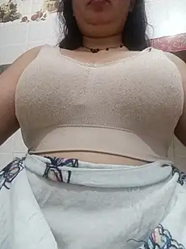 Show de cute-mahek na webcam