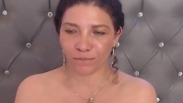 Serena_Houstonn's Live XXX Chat