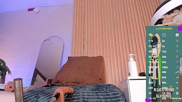 Živý XXX chat JUANDIAMONDS98