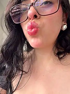 Wkatte's Live XXX Chat
