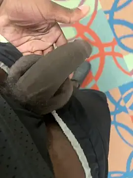 צ'אט XXX בשידור חי של BBC_LONGPIPE22