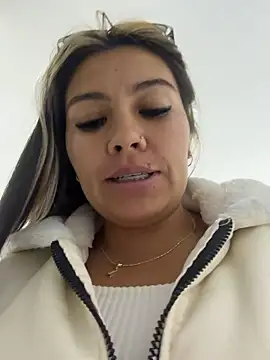LIZ-06_ – Live XXX-chat