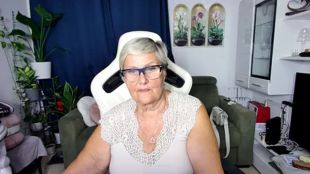 Chat XXX en directo de Selenna57