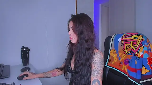 Chat +18 de Lisegg_ ao vivo