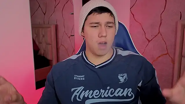 JamesCr_: онлайн-секс-чат