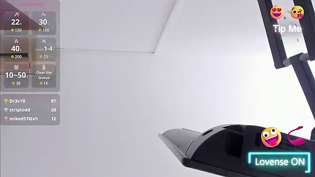 צ'אט XXX בשידור חי של Isadora_hot69