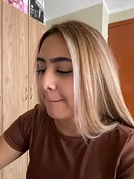 دردشة Miabonnett_ الجنسية المباشرة