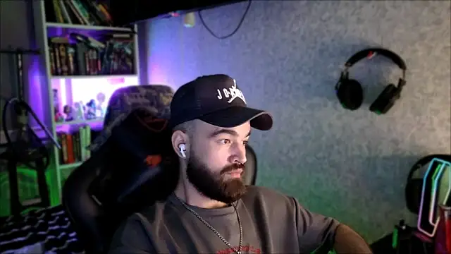 Živý XXX chat _Serious_Man
