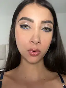 دردشة ValeriaVelvet الجنسية المباشرة