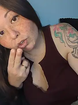 NikikoKat webcam show