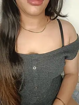 SAVITA-STRIP Chat XXX live
