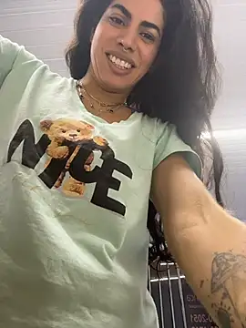 bruxinha01's Live XXX Chat