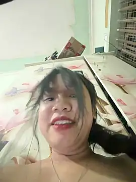 Emmiuuuu03's Live XXX Chat
